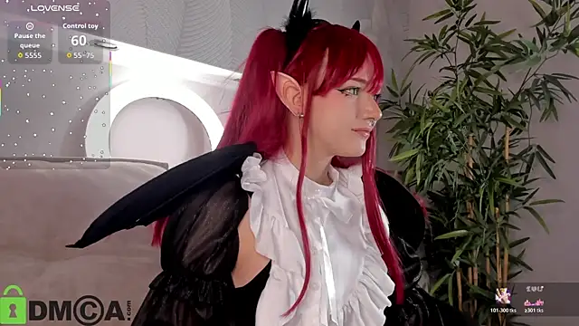 Molly Platt online show from 02.11.26