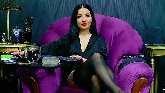 VivianReeve online show from 04.17.26