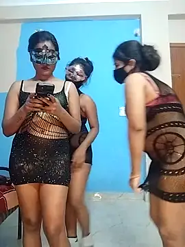 Sexy dolls online show from 11.25.25