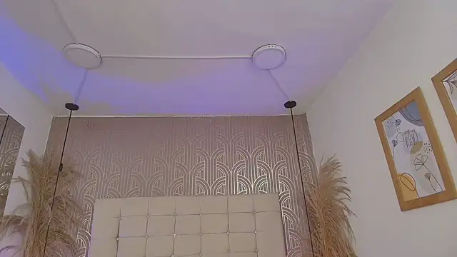 LexieBloom online show from 02.12.26