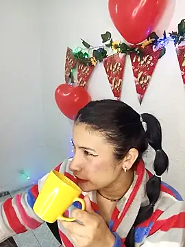 karinnahotdirty online show from 02.14.26