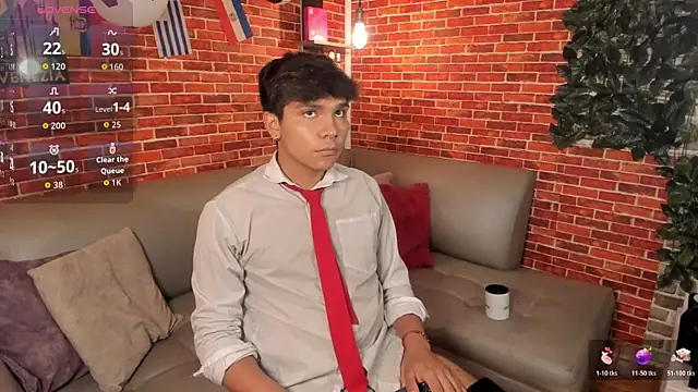 Snapshot of Thiago_Kozak chatting on 07.09.26 Thiago Kozak online show from 07.09.26