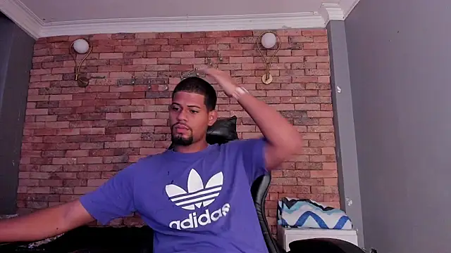 Snapshot of yurgaki_21 chatting on 02.22.26 yurgaki 21 online show from 02.22.26