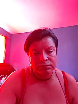 Hanna Kieran online show from 12.18.25