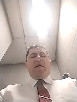 BigCristh79 online show from 09.28.25