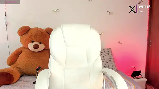 princessluna 19 online show from 11.14.25