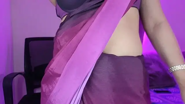 Snapshot of BABY_RANI_ chatting on 05.26.26 BABY RANI online show from 05.26.26