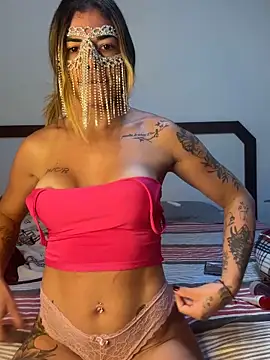 Snapshot of Casalmasc chatting on 11.24.25 Casalmasc online show from 11.24.25