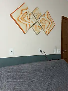 Snapshot of Casalmasc chatting on 02.24.26 Casalmasc online show from 02.24.26