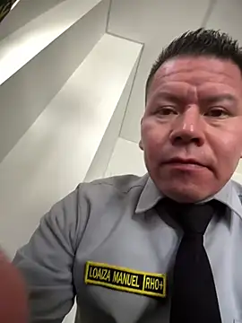 Manu0586 online show from 01.18.26