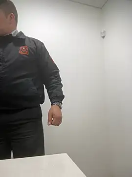 Manu0586 online show from 02.25.26