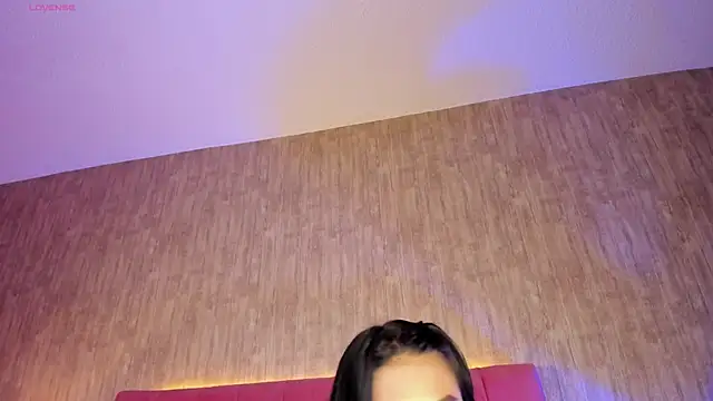 Kendra kobein online show from 11.04.25