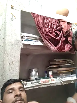 Snapshot of couple_71 chatting on 02.19.26 couple 71 online show from 02.19.26