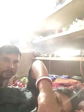 Snapshot of couple_71 chatting on 02.19.26 couple 71 online show from 02.19.26