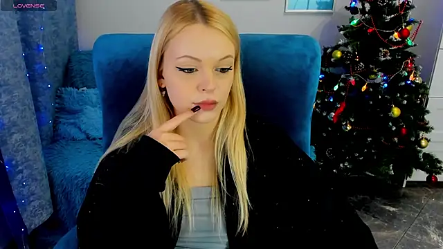 KatherineePierce online show from 01.11.26