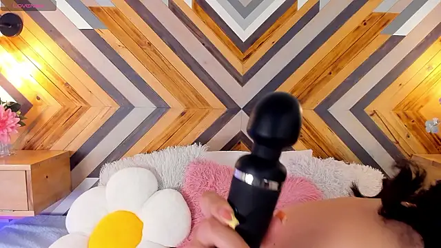 ZairaVanCleef online show from 01.16.26