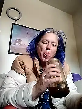 anonymity awaitsxh online show from 11.11.25