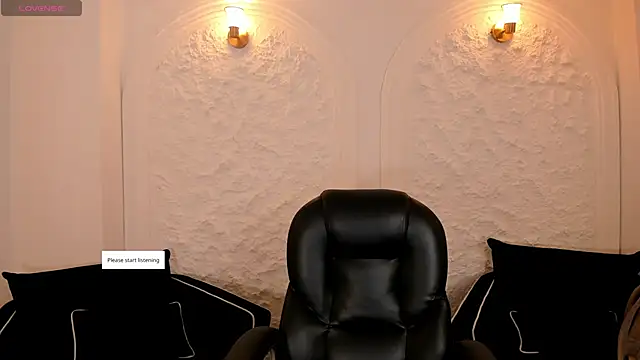 Snapshot of SarahYates chatting on 05.09.26 SarahYates online show from 05.09.26