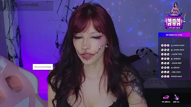 Moonlightt 21 online show from 10.18.25