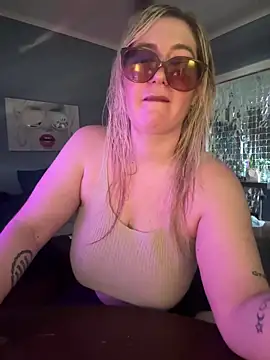 Granlady7 online show from 03.31.26