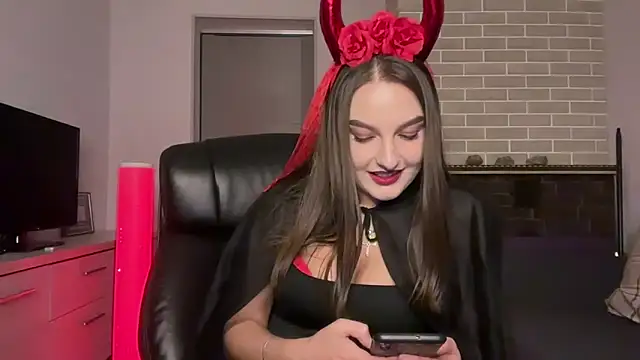 Rabli1 online show from 10.31.25