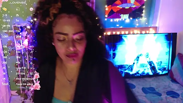 Snapshot of katherinnyazz chatting on 10.05.25 katherinnyazz online show from 10.05.25