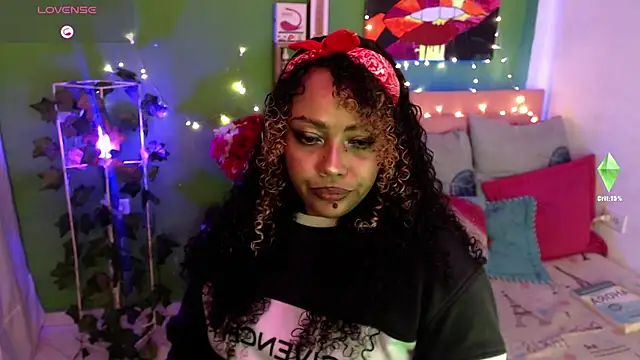 Snapshot of katherinnyazz chatting on 10.22.25 katherinnyazz online show from 10.22.25