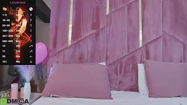 SelenaDaze online show from 02.16.26