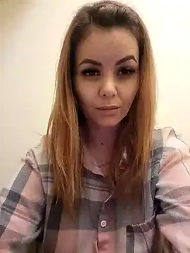 Snapshot of SeductiveMom chatting on 12.09.24 SeductiveMom online show from 12.09.24