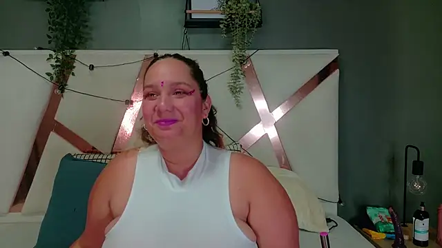 Snapshot of JenaCooper_ chatting on 06.15.26 JenaCooper online show from 06.15.26