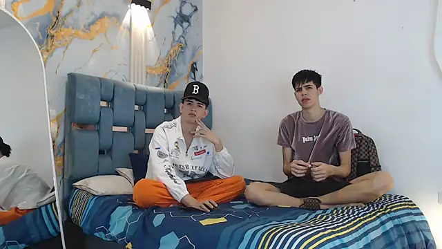 TWINKS FRIENDS online show from 02.16.26