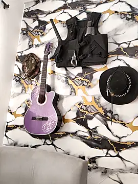 Hiroshi Shen online show from 01.16.26