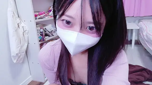 Snapshot of OSUSHI-CHAN chatting on 05.13.26 OSUSHI-CHAN online show from 05.13.26