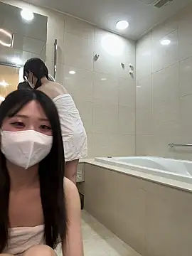 Snapshot of OSUSHI-CHAN chatting on 06.10.26 OSUSHI-CHAN online show from 06.10.26