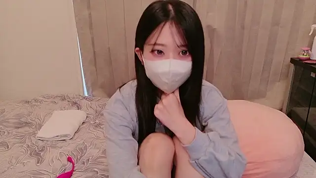 Snapshot of OSUSHI-CHAN chatting on 07.22.26 OSUSHI-CHAN online show from 07.22.26