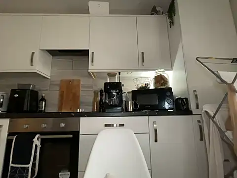 FrancescaXO online show from 03.27.26