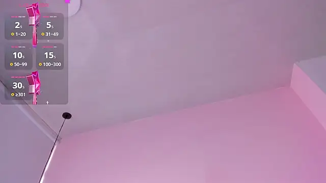 violet myerrs online show from 10.06.25