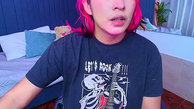 NELLYAZUMI online show from 09.11.25