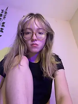 ReenKitty online show from 11.20.25