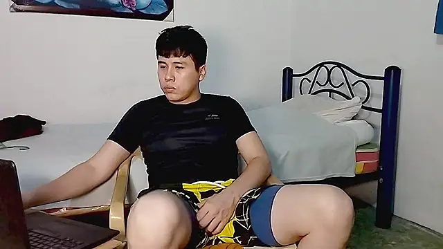 Snapshot of Nickk_Wolf chatting on 05.28.26 Nickk Wolf online show from 05.28.26