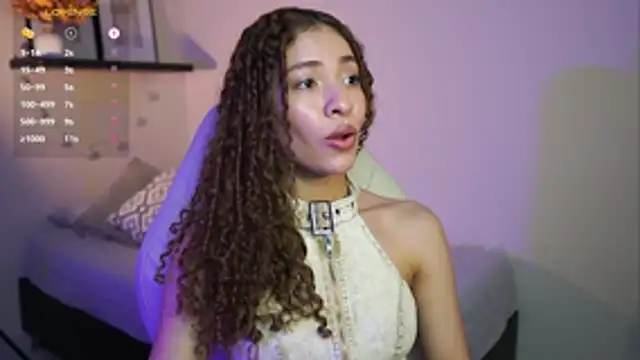 Snapshot of isabella-garcia- chatting on 02.21.26 isabella-garcia- online show from 02.21.26