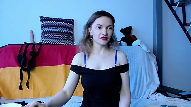 Katherine Twilight online show from 12.20.24