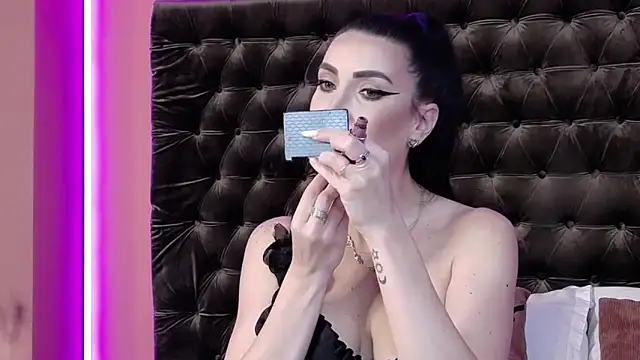 Snapshot of StephanyMillan chatting on 05.06.26 StephanyMillan online show from 05.06.26