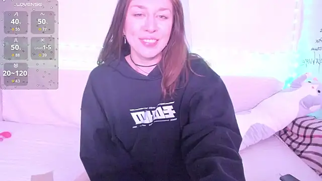 Snapshot of Lil_Foxy9 chatting on 05.20.26 Lil Foxy9 online show from 05.20.26