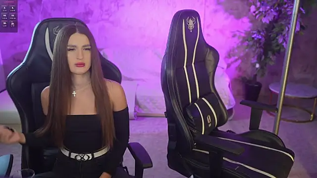 Goldie Flame online show from 11.16.25