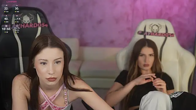 Goldie Flame online show from 04.20.26