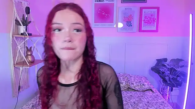 Camila Rivers online show from 09.23.25