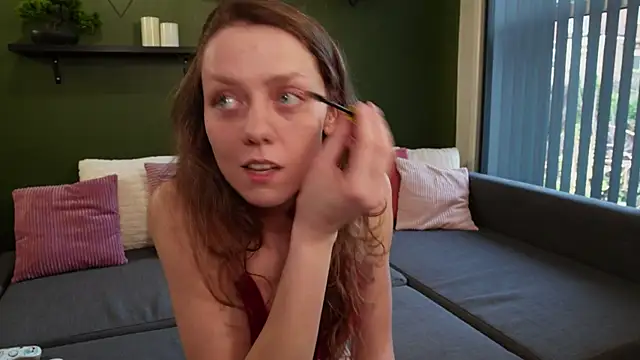 Eveline Beauty Kitty online show from 04.08.26