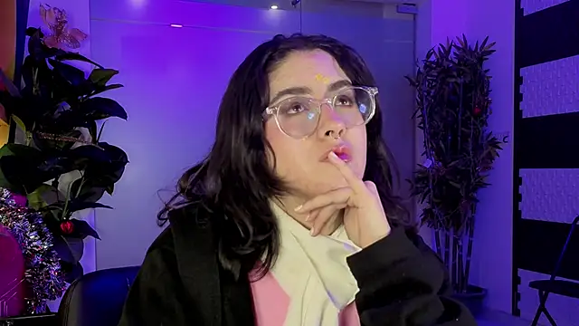 LiLLiAnderson online show from 01.06.26