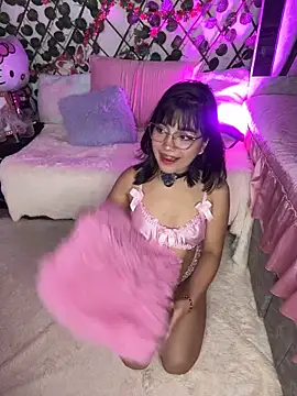 Snapshot of isabel_jaames chatting on 02.27.26 isabel jaames online show from 02.27.26